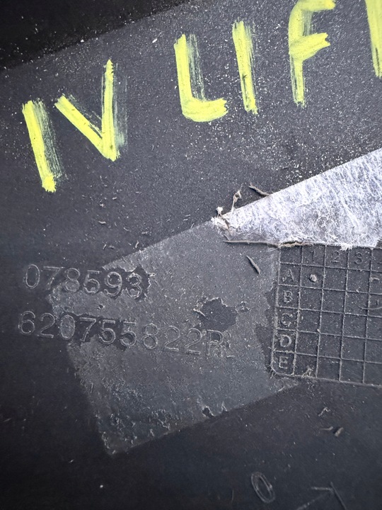 фото №9, Renault megane iv рестайлінг rs решітка бампера