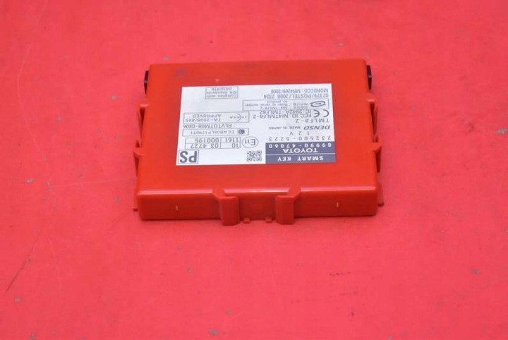 фото №5, Блок управления  модуль smart key 89990-47060 toyota prius iii xw30 1.8 гибрид 99km