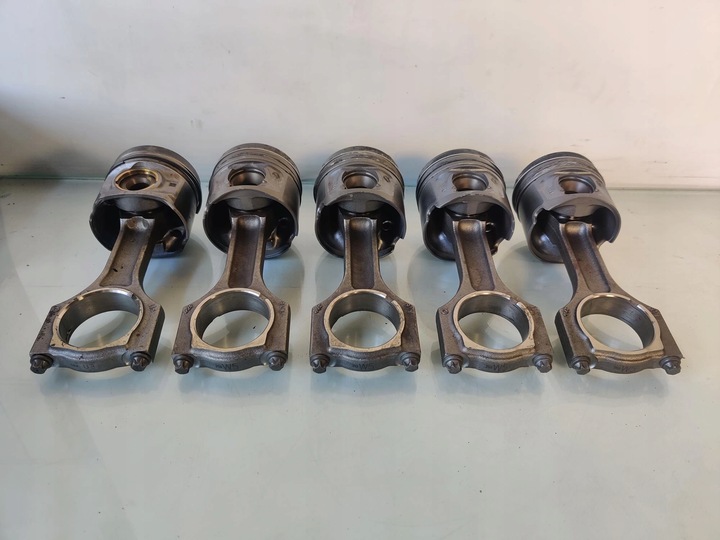 фото №8, Поршень + шатун 8598757 3.0 d b57d30a bmw