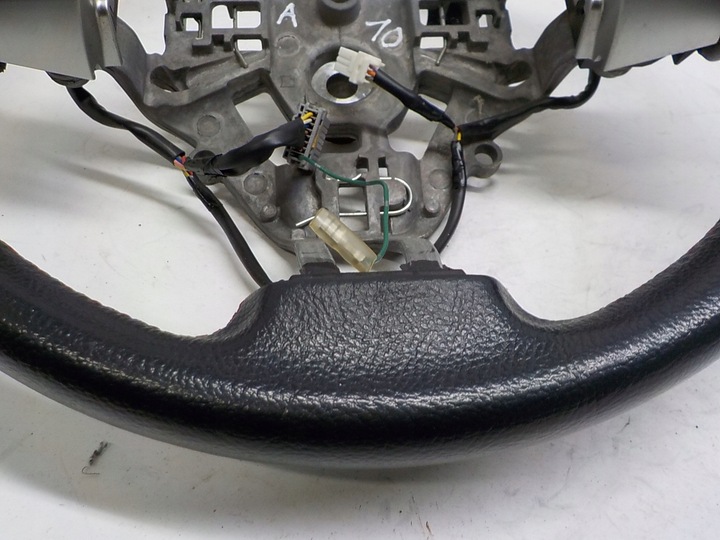 фото №10, Nissan note i e11 кермо шкіра мульті круїз-контроль