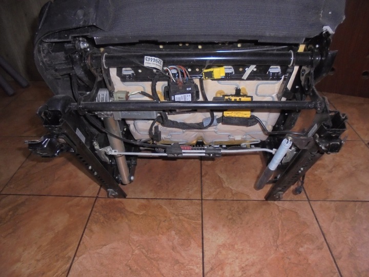 фото №8, Bmw e60 сиденье правый перед