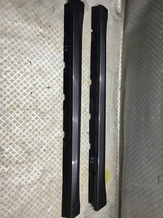 фото №1, Alfa romeo stelvio veloce планка порогова права накладка колір 035