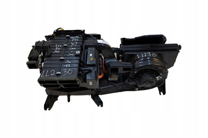 фото №10, Отопитель tesla 111613300b 0.0l электрический 2017