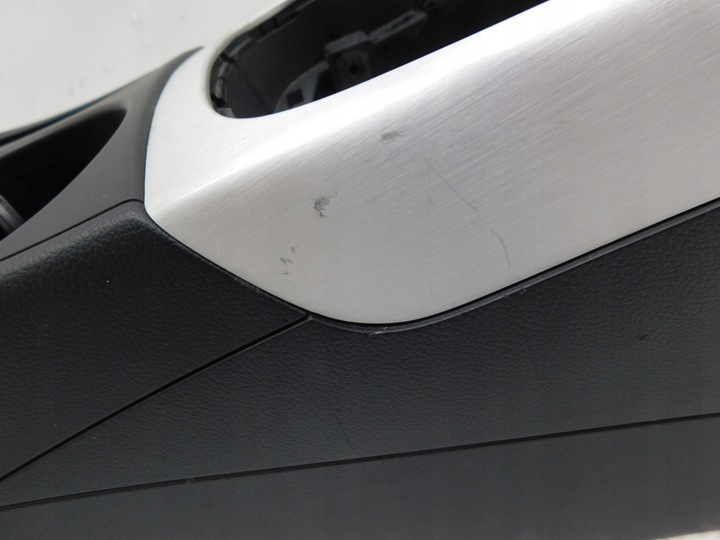 фото №9, Подлокотник туннель средний - audi a4 s4 b8 рестайлинг a5 8t eu