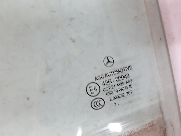 фото №2, C класс w204 12r sedan стекло дверь левая зад