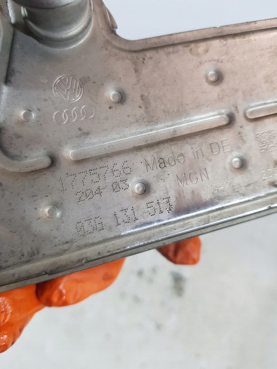 фото №12, Радіаторів вихлопних газів 03g131513 vw audi skoda 2.0tdi