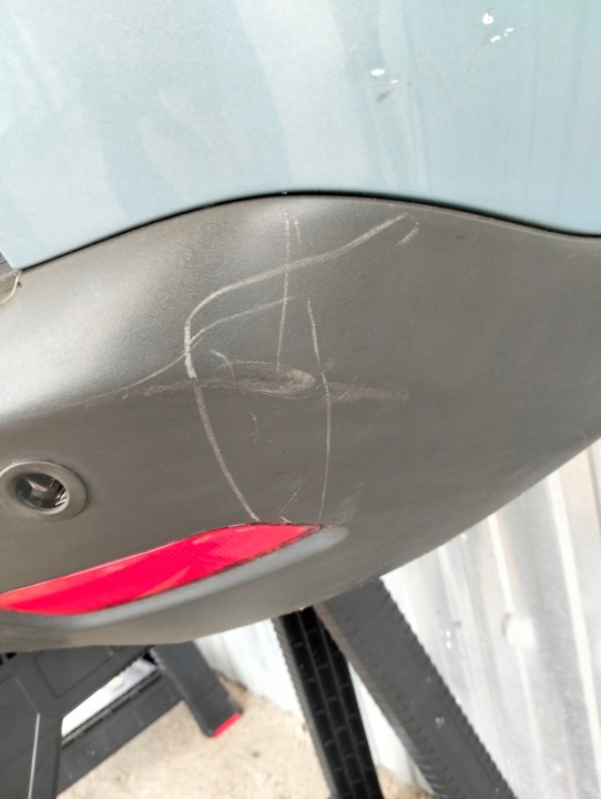 фото №9, Задній бампер pod датчики pdc ford s-max i mk1 2006-2010 колір 38