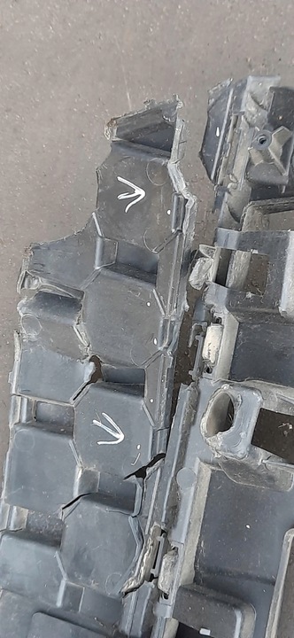 фото №9, Усилитель решётка решётка renault megane v e-tech 620321520r