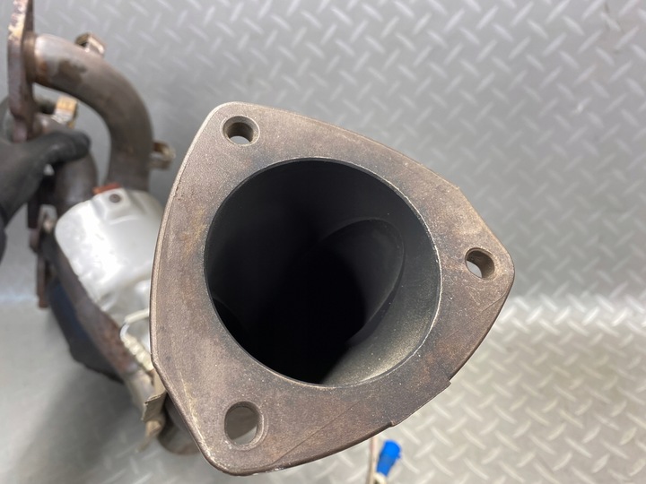 фото №13, Каталізатор колектор праві 5.9 6.0 aston martin db9 4g4e-5g236-be