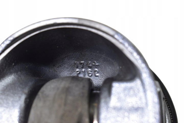 фото №12, Поршень шатун 31330920 volvo s40 ii v50 c30 2.0 d3 150km d5204t5