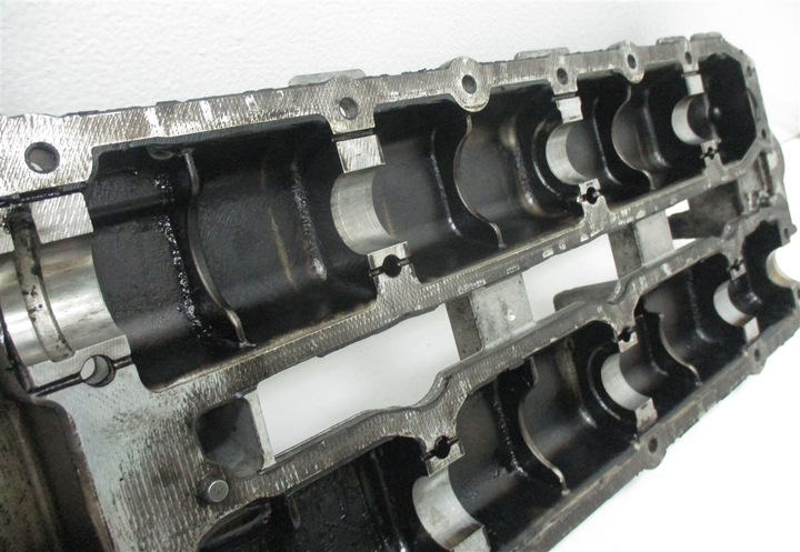 фото №5, Кришка клапанів ліва mercedes 3.0 cdi a6420101230