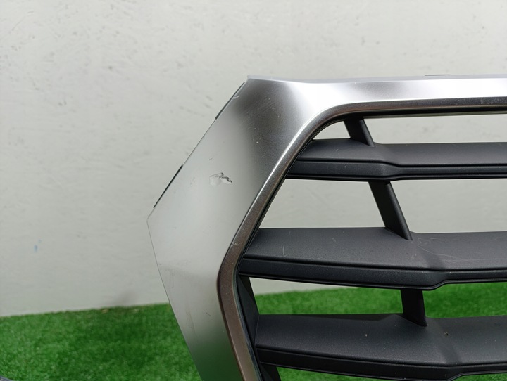 фото №13, Audi q5 80a ii 2 s-line бампер перед переднее решётка радиатора решётка om хороший!