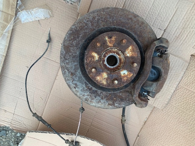 фото №1, Mcperson поворотна опора праві перед mazda 3 iii 2.2d