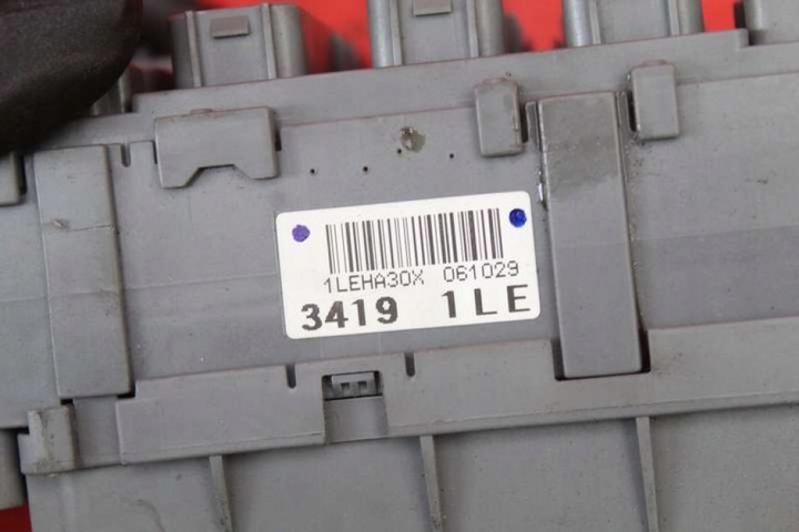 фото №7, Коробка запобіжників snb-g331 honda civic viii 1.3 гібрид mx 95 km 05-08