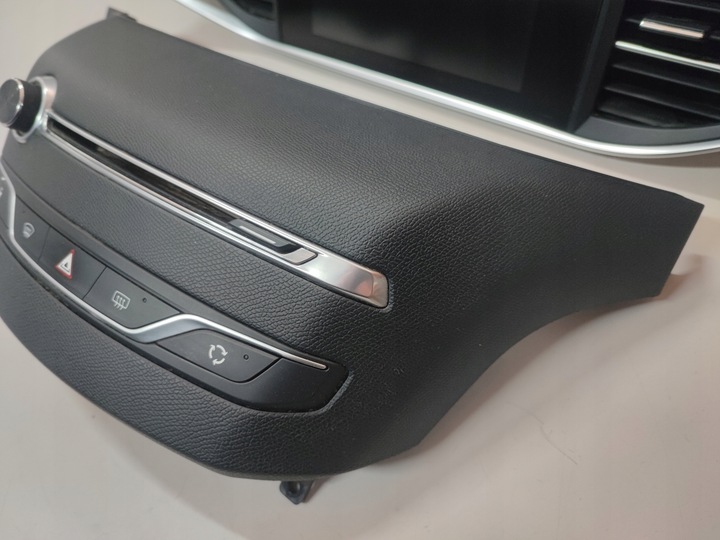 фото №10, Радио навигация cd панель управление радио дисплей воздуховод peugeot 308 t9