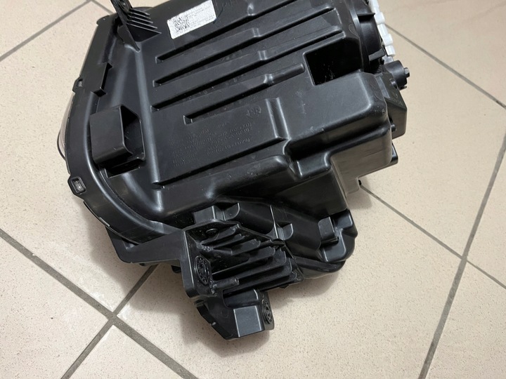 фото №13, Hyundai tucson iv 4 20- лампа передня перед права