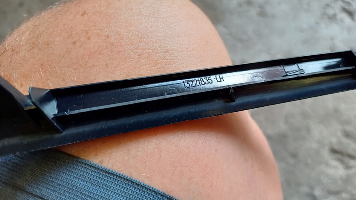 фото №8, Opel insignia a планка панелі консолі 13221835