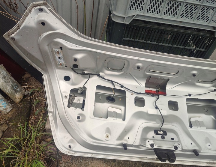 фото №13, Кришка ford focus mk3 iii sedan 4d комплект демонтаж 2010-2017 біржа pń