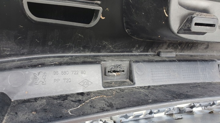 фото №11, Peugeot 207 рестайлинг 09- бампер перед оригинал