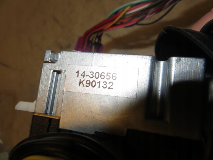 фото №7, Перемикач комбінований кермовий/підкермовий перемикач світла mercedes actros axor