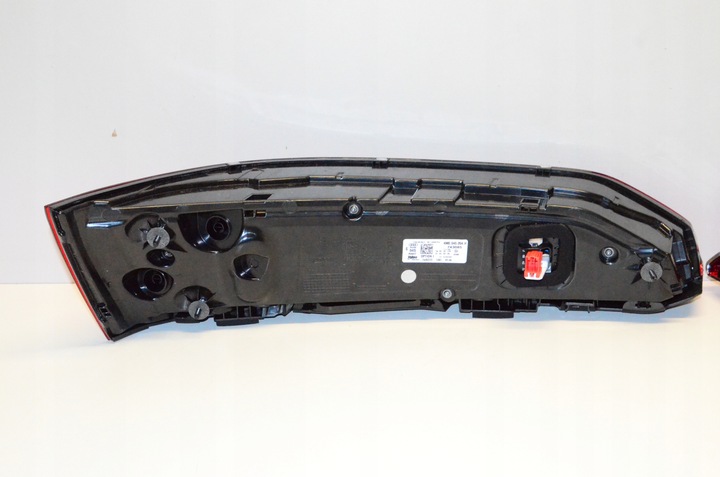 фото №6, Audi q7 4m рестайлінг лампи задні matrix оригінал європа 4m0945093h 4m0945094h