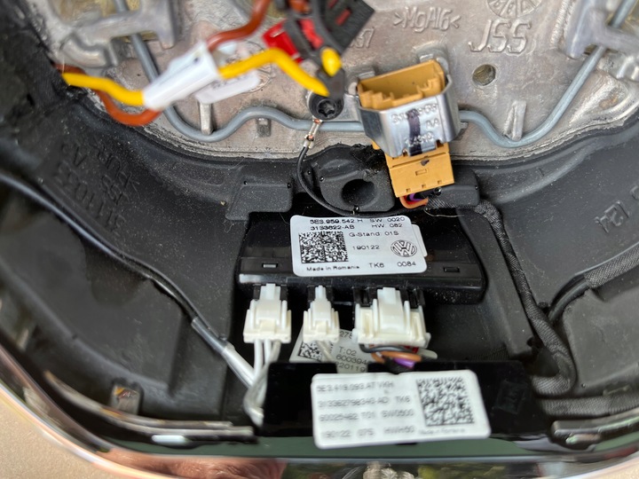 фото №5, Руль с подогревом кожаный skoda octavia iv 2019 -