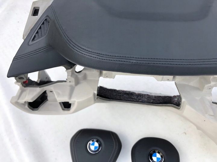 фото №6, Bmw g30 g31 панель консоль капот pulpit подушка безпеки подушки повітряні ремені usa