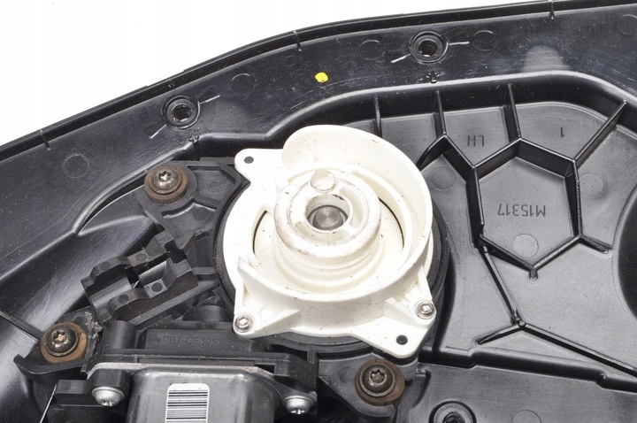 фото №2, Bentley bentayga доводчик дверь 4m0839003a левый зад