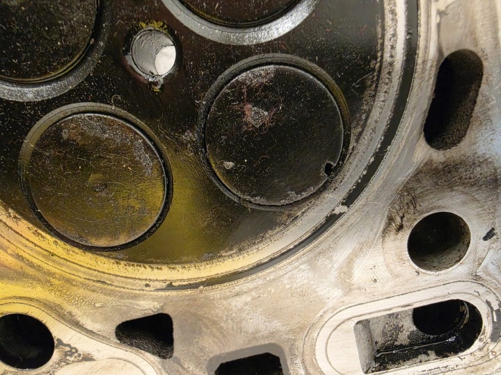 фото №10, Головка клапаны volvo 2.0 2.4 d d3 d4 d5 s80 s60 v60 xc90 xc60 v70 xc70