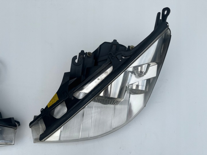 фото №12, Фара передняя перед правое левое ford focus mk1 рестайлинг ксенон oem 01-08r.