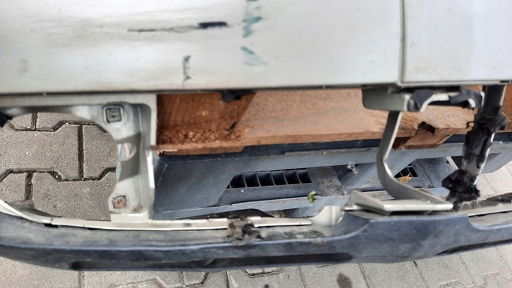 фото №11, Бампер перед переднее vw passat b5 рестайлинг 04r