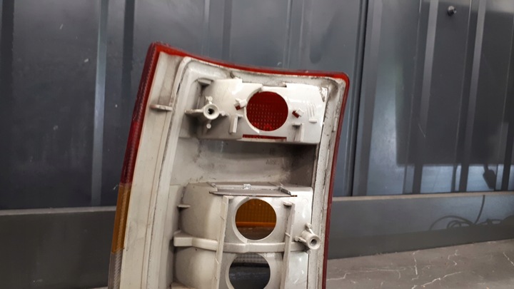 фото №11, Лампа праві зад opel omega a combi