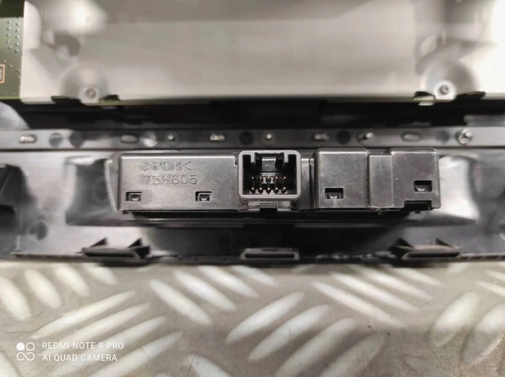 фото №9, Радіо заводські дисплей навігація навігація 39920-54pb6 suzuki vitara ii iii