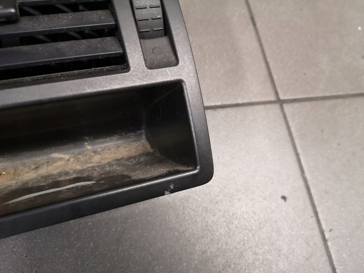 фото №5, Решітка повітропровід vw t5 eu ліва 7h1819203c