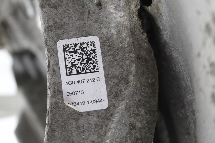 фото №9, Audi q5 8r рестайлінг поворотна опора амортизатор mcpherson  права 4g0407242c 8r0031be