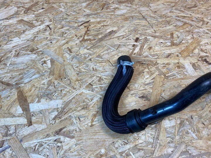 фото №10, Шланг труба шланг води nissan juke ii f16 1.0 dig-t 215034996r 2019-