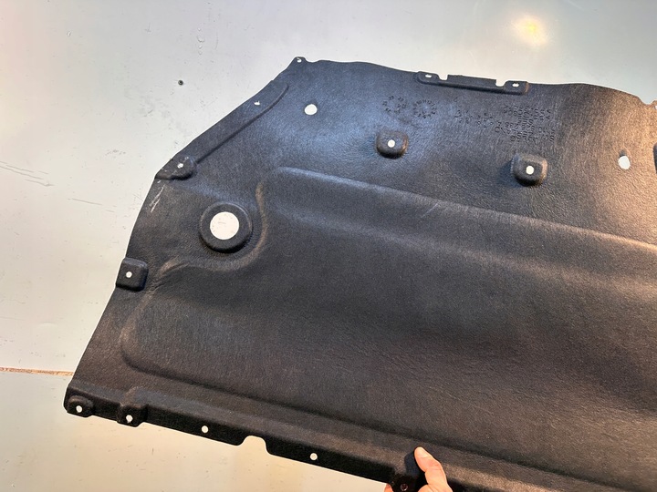 фото №8, Audi q7 4m0 плита захист pod двигун карбон 4m0825235a