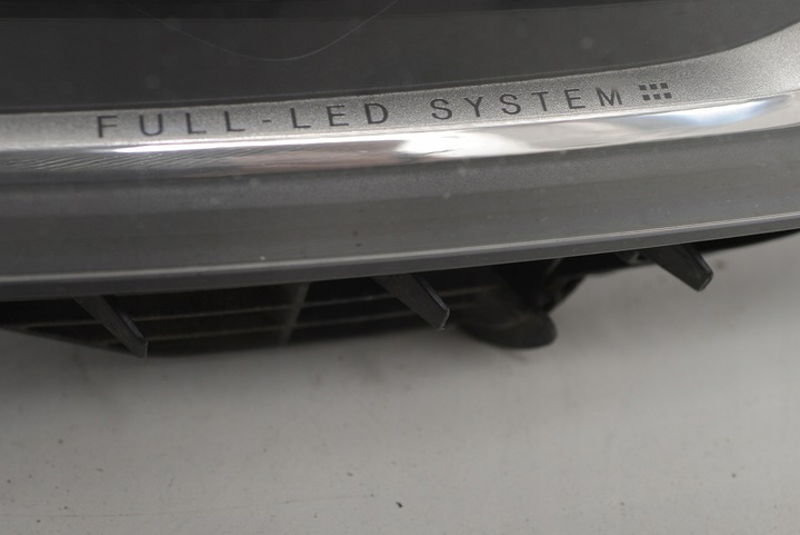 фото №15, Лампа передняя перед правая volvo xc60 xc-60 ii 2 17- полный led 31420418