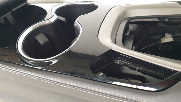 фото №8, Ford mondeo vignale mk5 v 18r тунель середній підлокітник європа