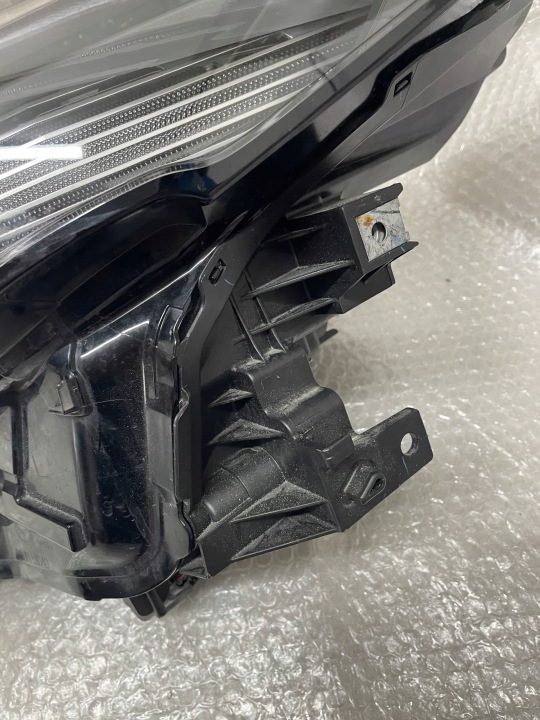 фото №11, Фара левая передняя mazda 3 iv bp полный led 19-
