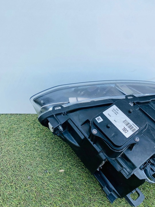 фото №9, Volvo xc60 04.13 - 02.17 лампа передняя фара левый