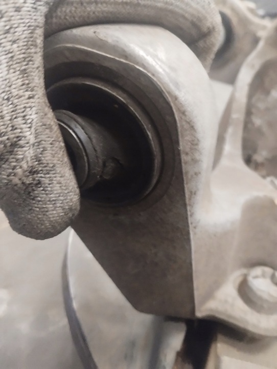 фото №7, Jeep cherokee kl trailhawk поворотный кулак правая задняя правые зад амортизатор