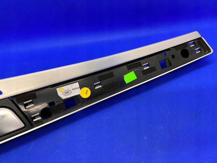 фото №4, Audi a8 d4 планка двері лівий перед 4h0867101