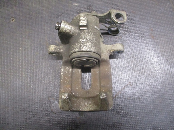 фото №4, Супорт праві зад citroen c5 x7 2.0 hdi 08-16 r.