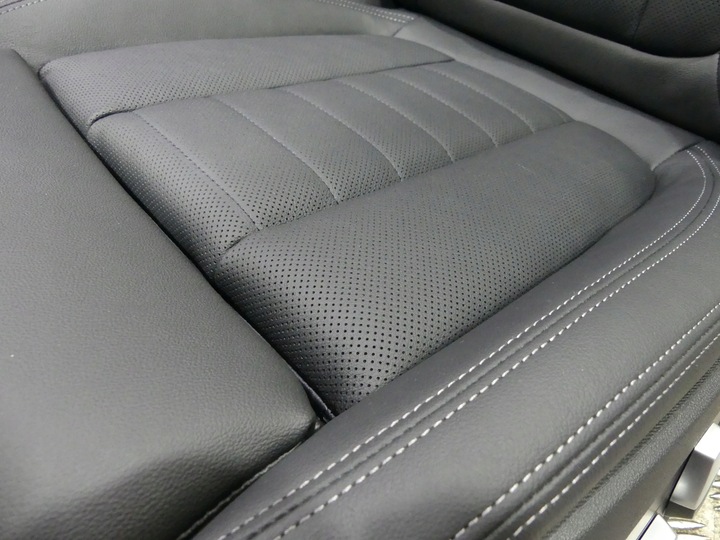 фото №14, Bmw 4 g26 sport оббивка сидіння диван підігрів вентиляція тунель 295 km