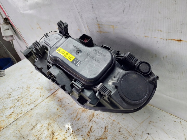 фото №6, Volvo s80 v70 ii рестайлинг ксенон поворотный фара права перед 31420014