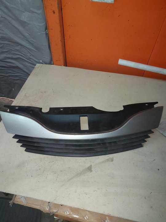 фото №1, Решітка решітка радіатора renault laguna ii 2001-2005