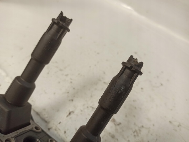 фото №13, Audi a4 b5 катушка зажигания провода 058905447c 0356100104 0589054470