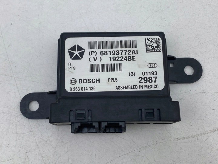 фото №6, 2018 chrysler pacifica блок керування  / модуль паркування pdc 68193772ai