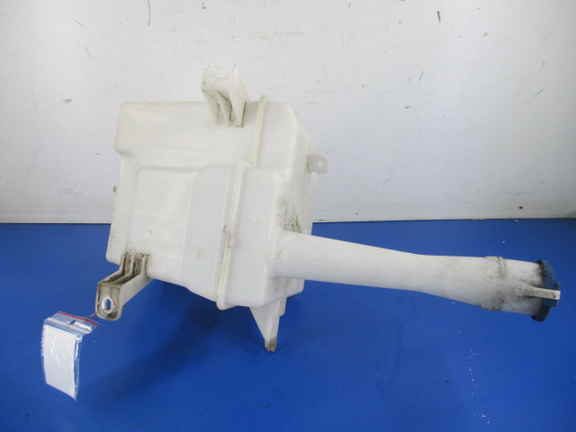 фото №6, Hyundai i30 i бак омывателя+ крышка+ помпа